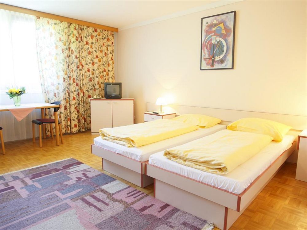 Sommerhotel Karwendel Innsbruck Ngoại thất bức ảnh